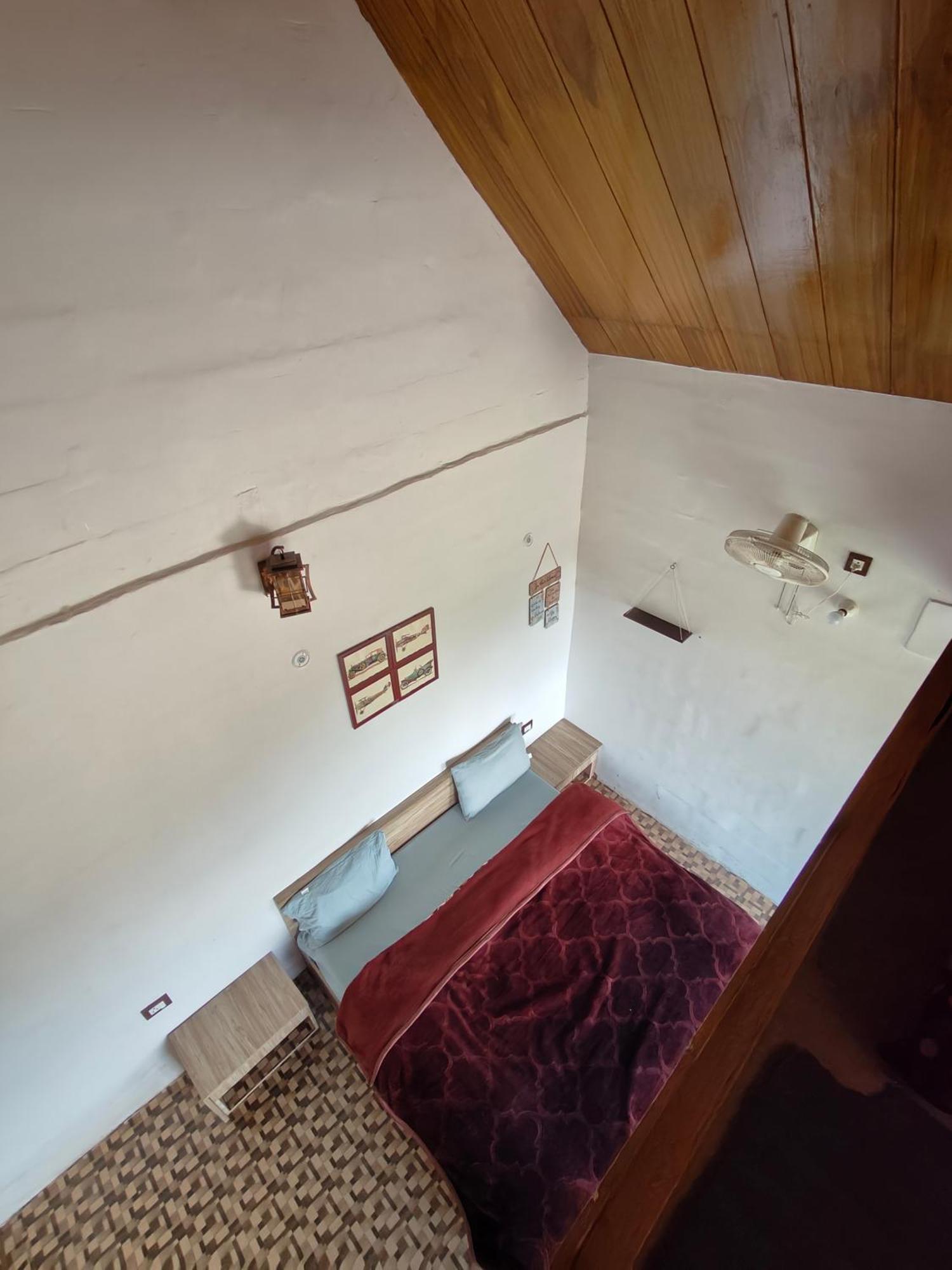 Himwanderer Camps & Cottages Pangot ナイニタール エクステリア 写真